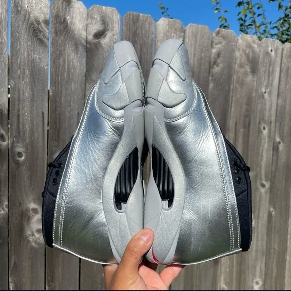 Nike air Jordan 14 Silver size 8.5 Men (10 women
